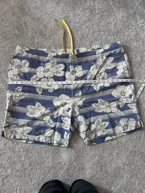 Tommy Bahama | Swim | Tommy Bahama Relax Blue Cream Floral Swim Trunks ...
